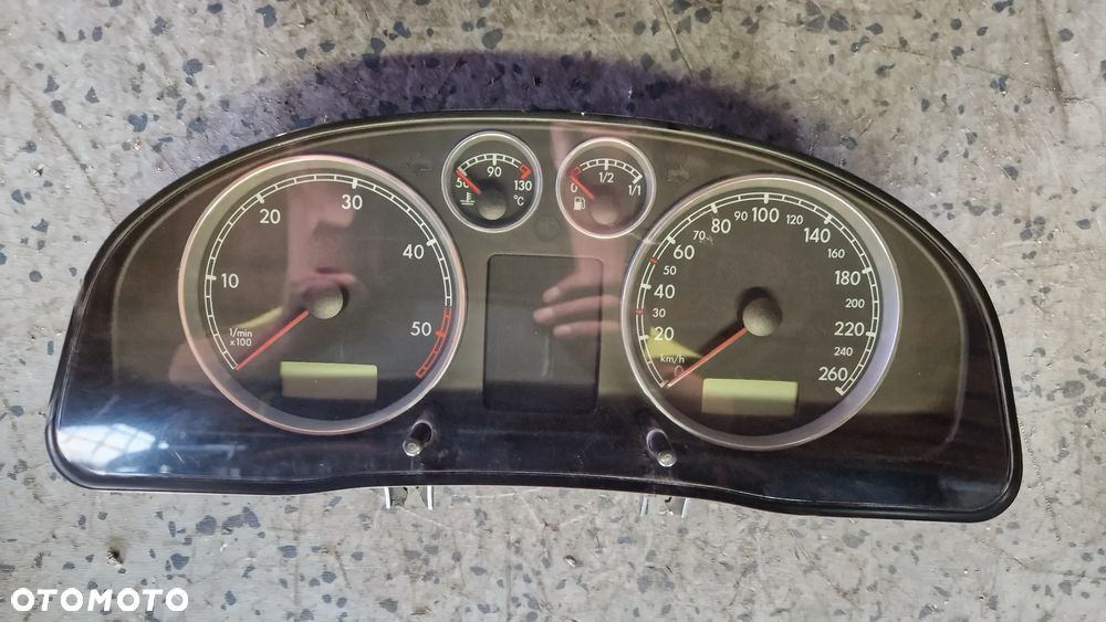 VOLKSWAGEN PASSAT B5 LIFT 1.9 TDI LICZNIK 3B0920806A - 1