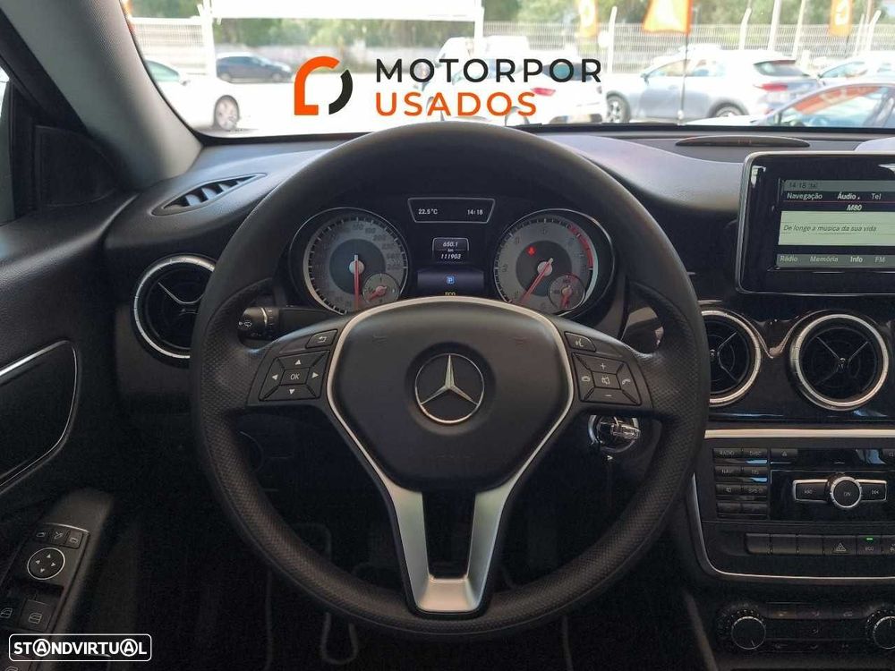 Mercedes-Benz CLA 200 CDI Urban - 13