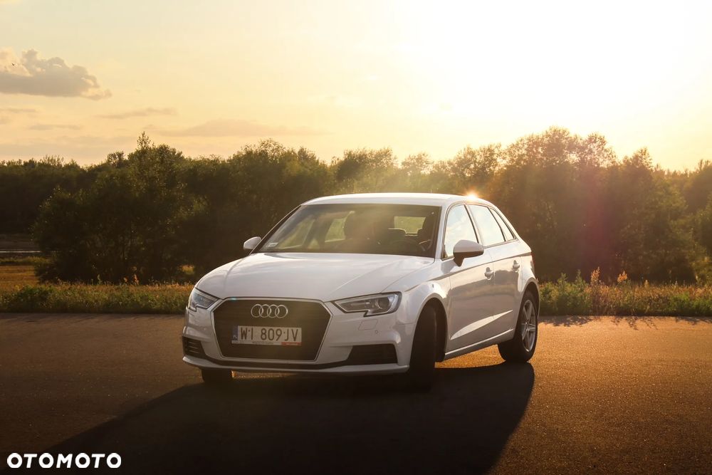 Audi A3 Sportback 35 TFSI S tronic - 18