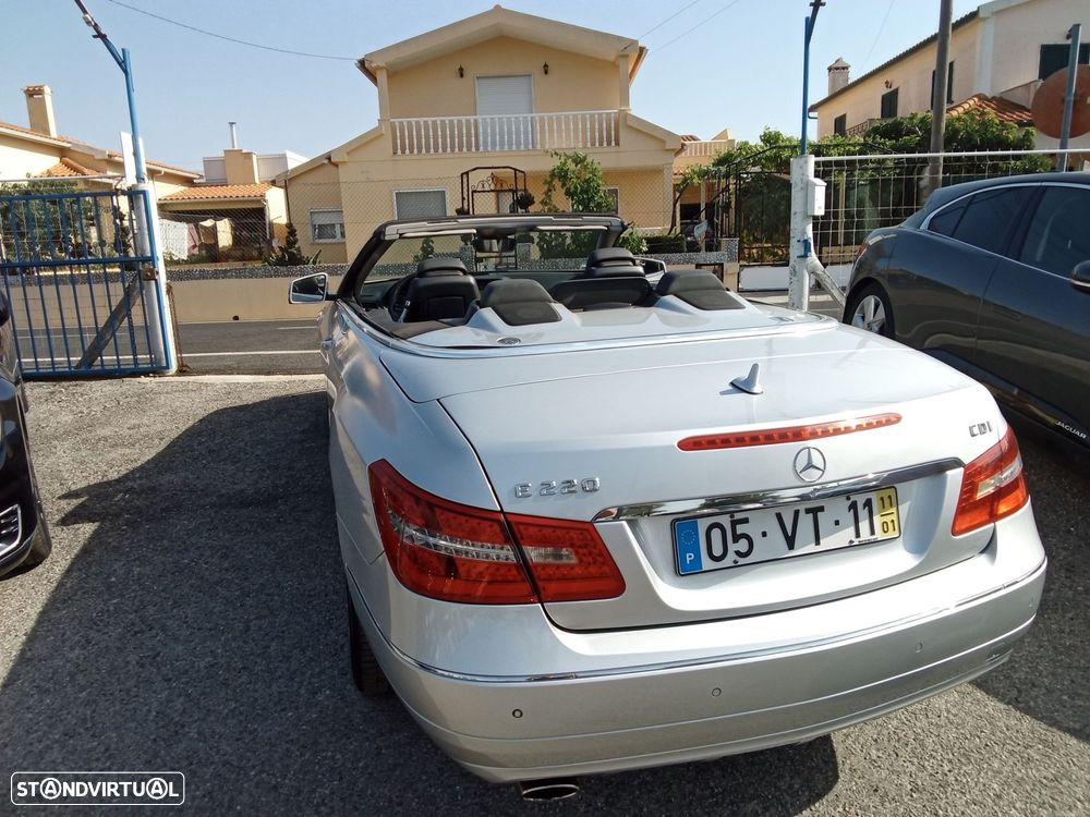 Mercedes-Benz E 220 CDI BlueEfficiency - 14