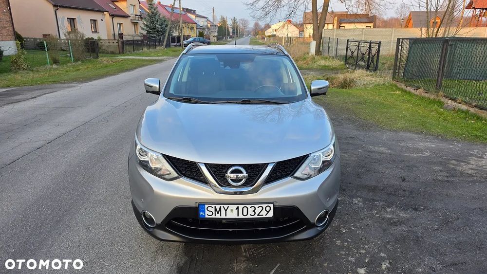 Nissan Qashqai 1.2 DIG-T Xtronic 360 - 2