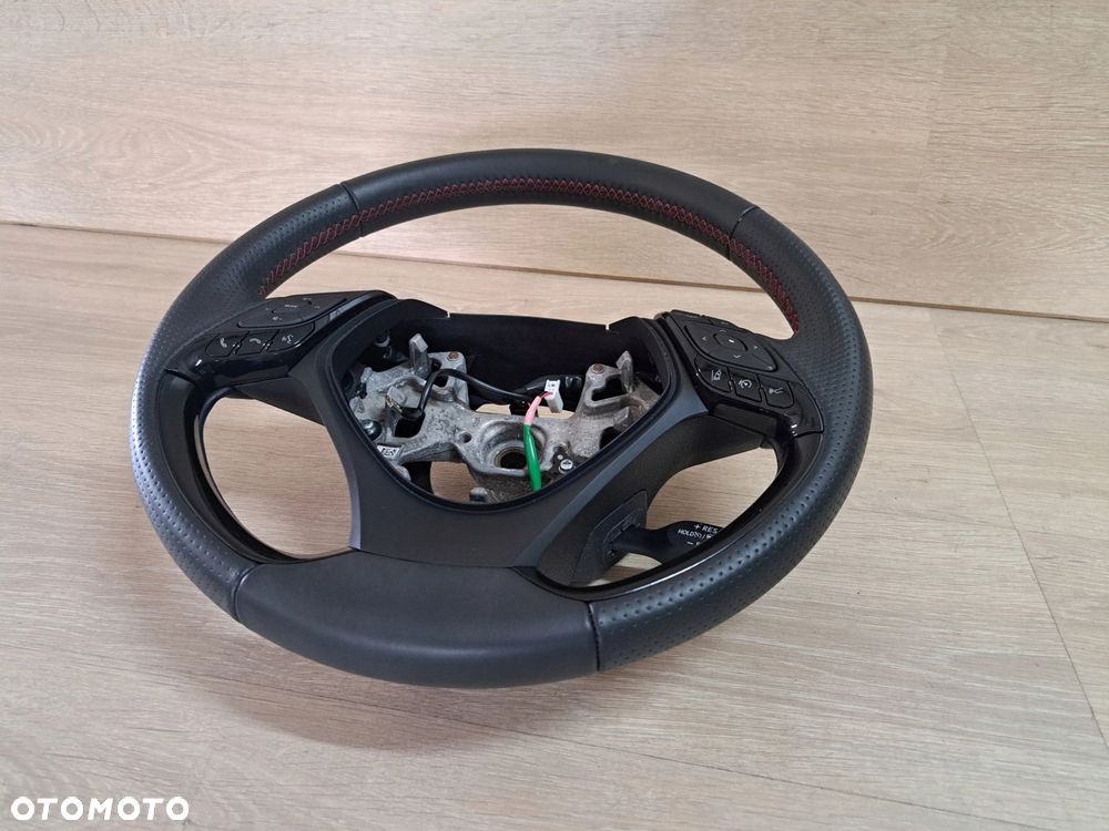 Toyota C-HR Lift kierownica skóra GR sport BDB czerwona nitka - 1