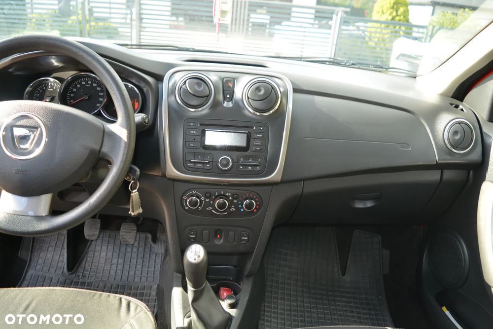 Dacia Sandero 1.5 dCi Ambiance - 11