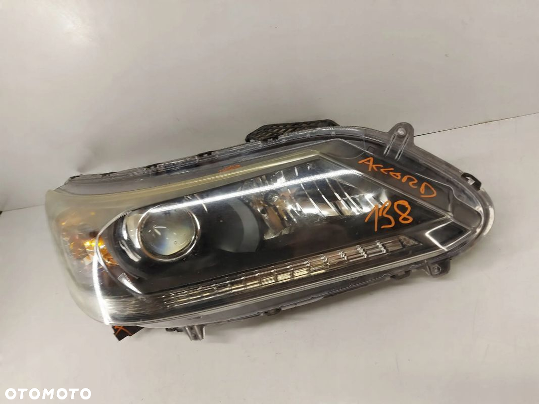Honda Accord USA Lift 13-15 prawa lampa przednia przód reflektor - 4