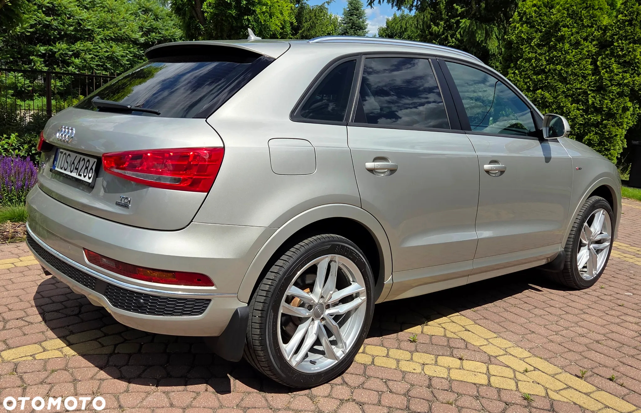 Audi Q3 - 4