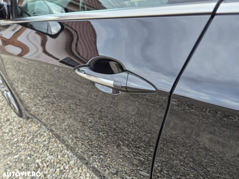 Hyundai i40 i40cw 1.7 CRDi Fifa World Cup Edition - 9