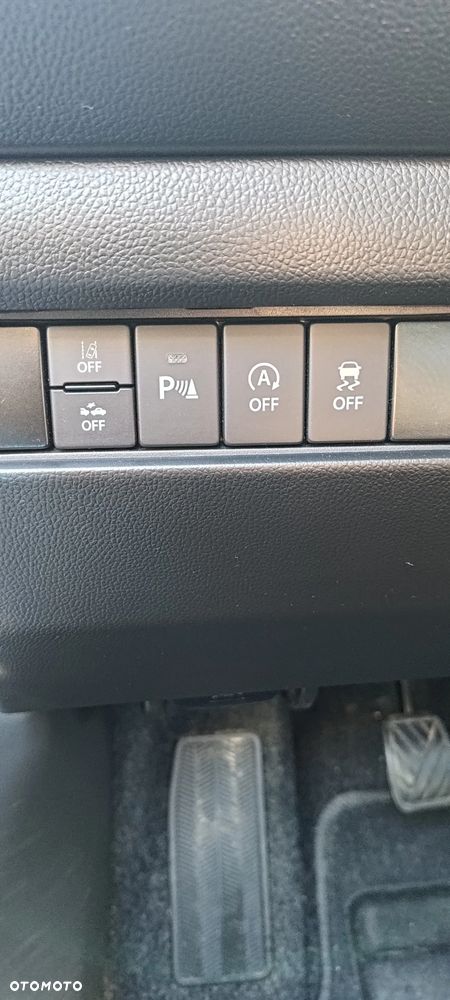 Suzuki Swift 1.2 Dualjet Hybrid Comfort - 13