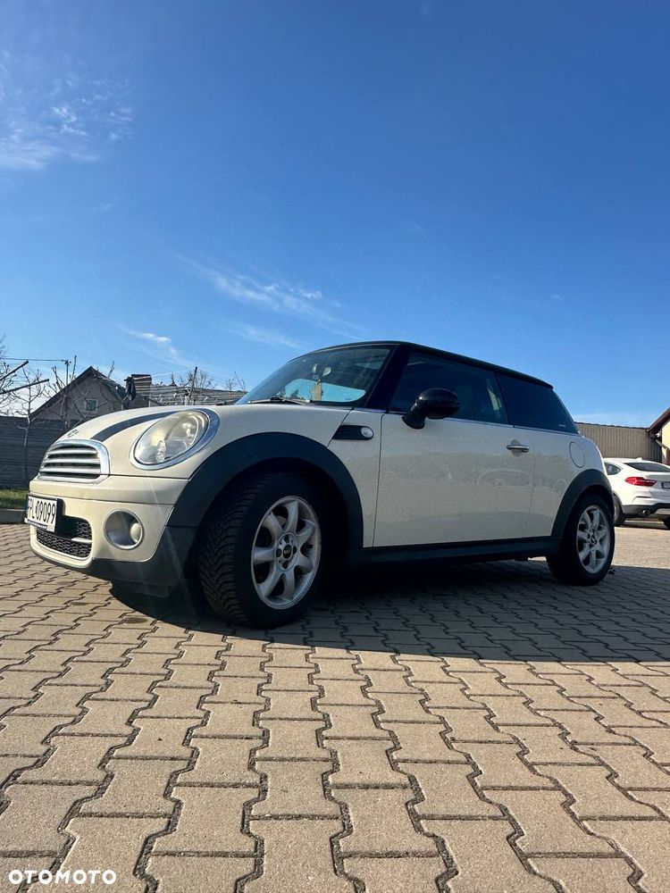 MINI Cooper - 1