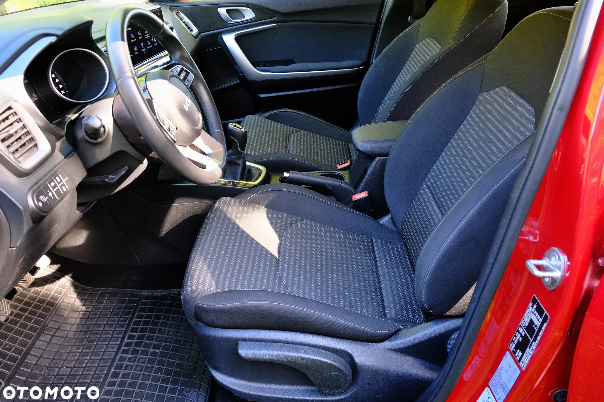 Kia Ceed 1.5 T-GDI M - 20