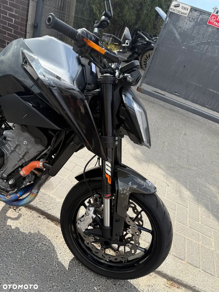 KTM Duke - 18