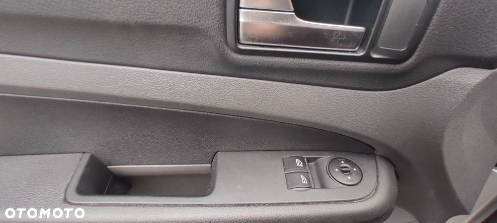 Ford Focus - 17