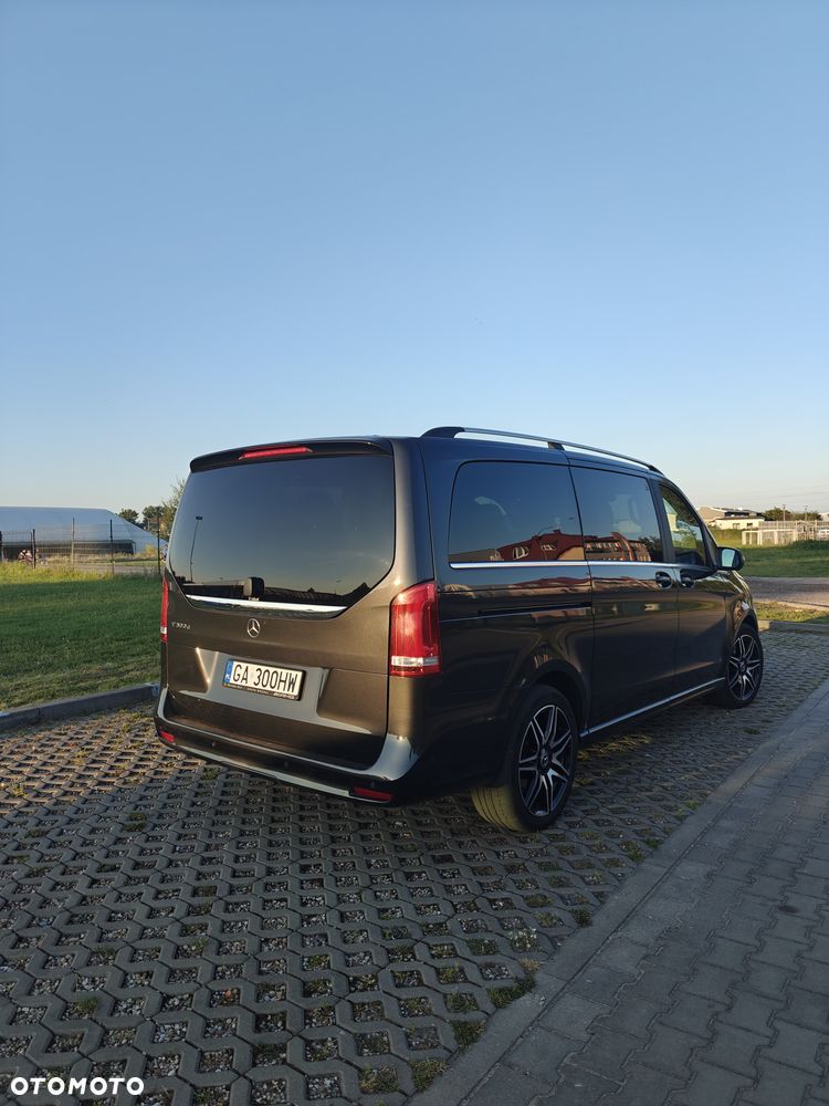 Mercedes-Benz Klasa V 300 d Avantgarde 9G-Tronic (d³ugi) - 5