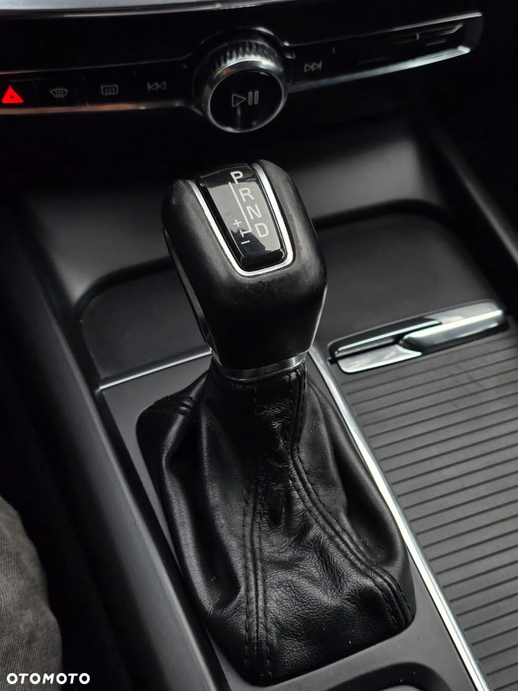 Volvo V60 D3 Geartronic - 31