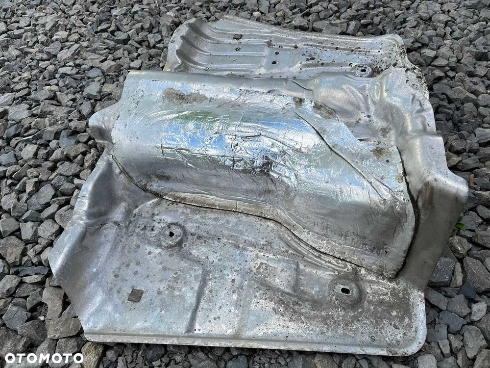 Osłona termiczna Ford KUGA MK1  9V41-R114B06B - 4