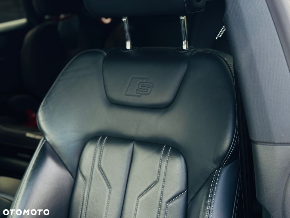 Audi A7 Sportback 40 TDI quattro S tronic - 8