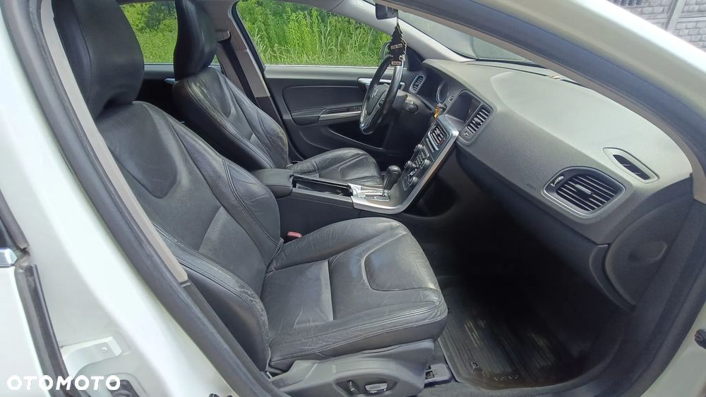 Volvo S60 2.5 T5 - 7