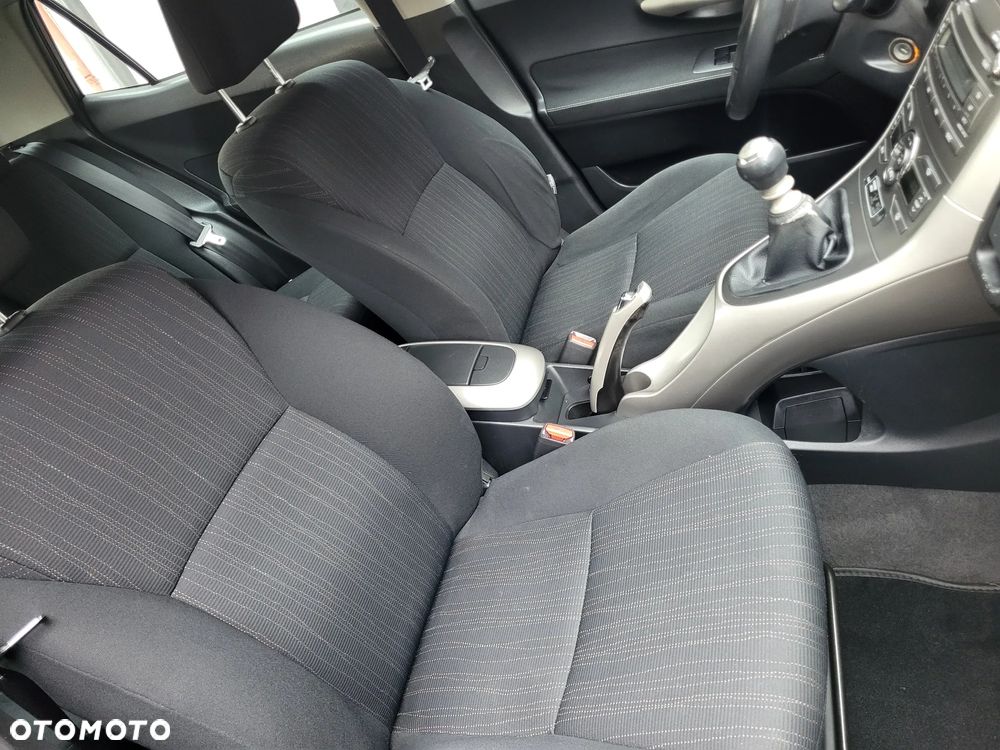 Toyota Auris 1.6 Edition - 26