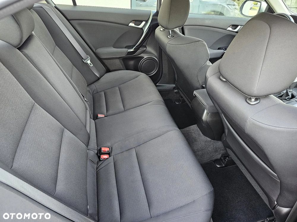 Honda Accord 2.0 Elegance - 19