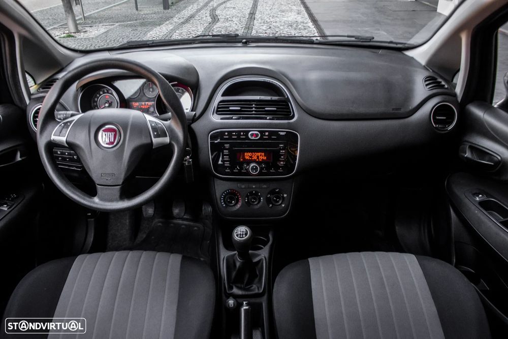 Fiat Punto 1.3 M-Jet Easy S&S - 31