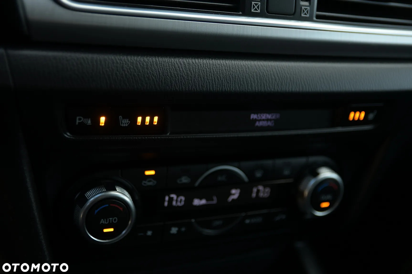 Mazda 3 SKYACTIV-G 120 Urban Limited - 30