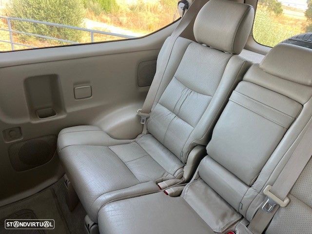 Toyota Land Cruiser - 11