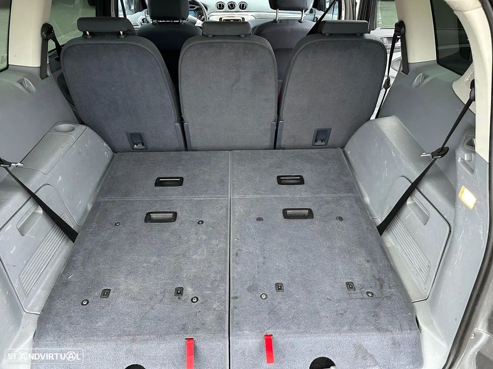 Ford S-Max 1.8 TDCi Titanium 7L - 9