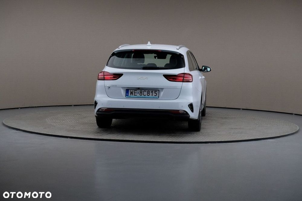 Kia Ceed 1.5 T-GDI M - 5
