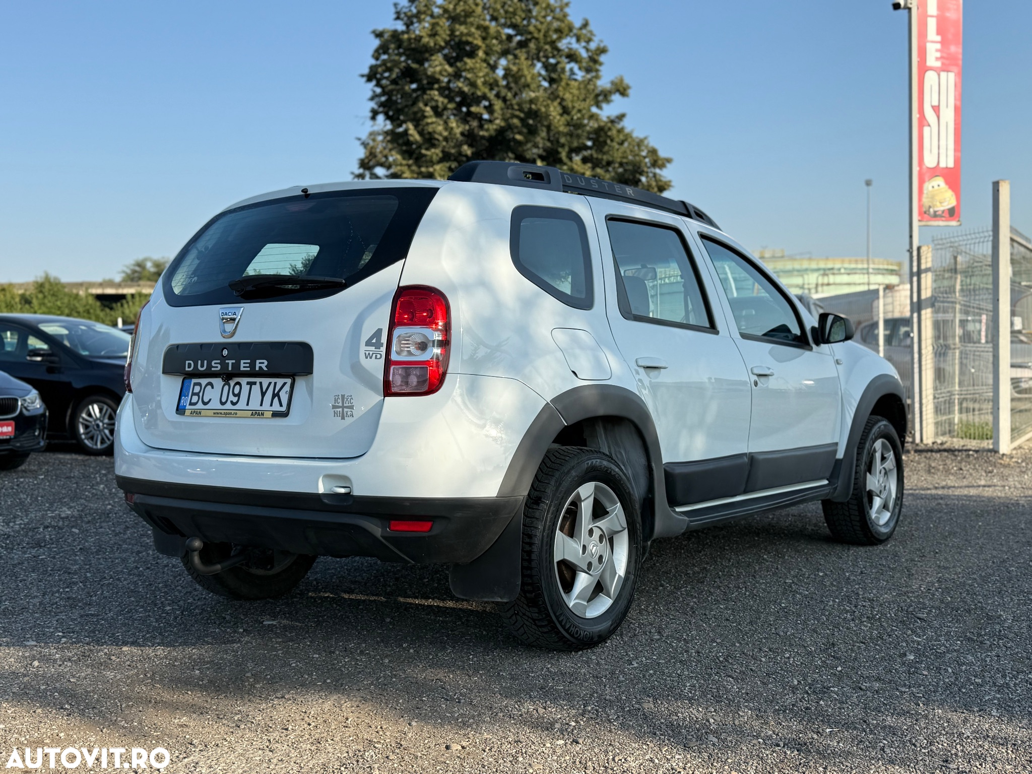 Dacia Duster 1.5 dCi 4x4 Laureate - 4