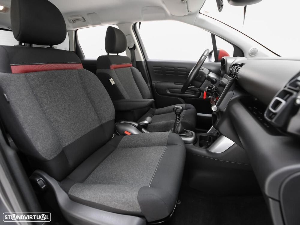 Citroën C3 1.2 PureTech C-Series - 10