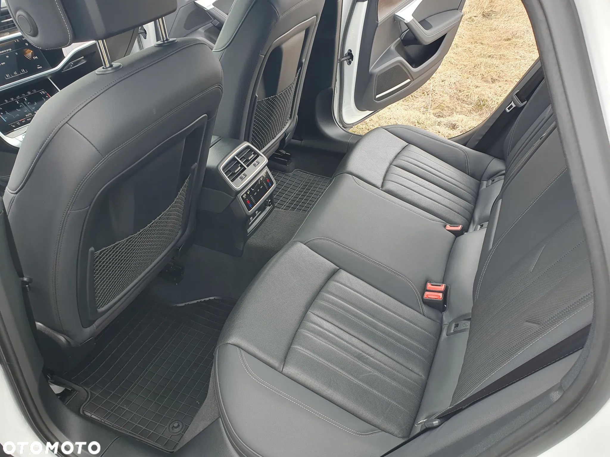 Audi A6 55 TFSI quattro S tronic S line - 10