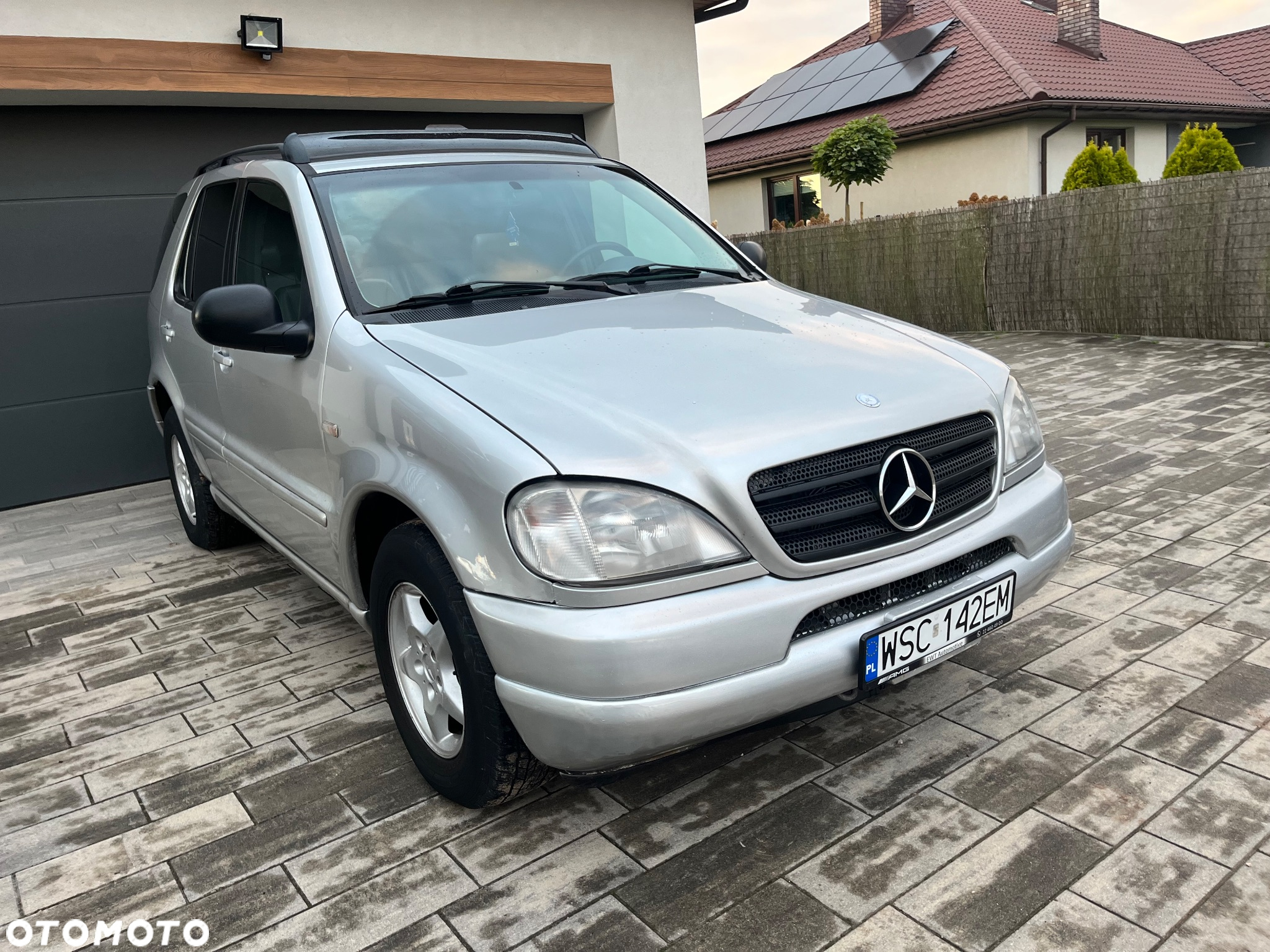 Mercedes-Benz ML 320 - 7