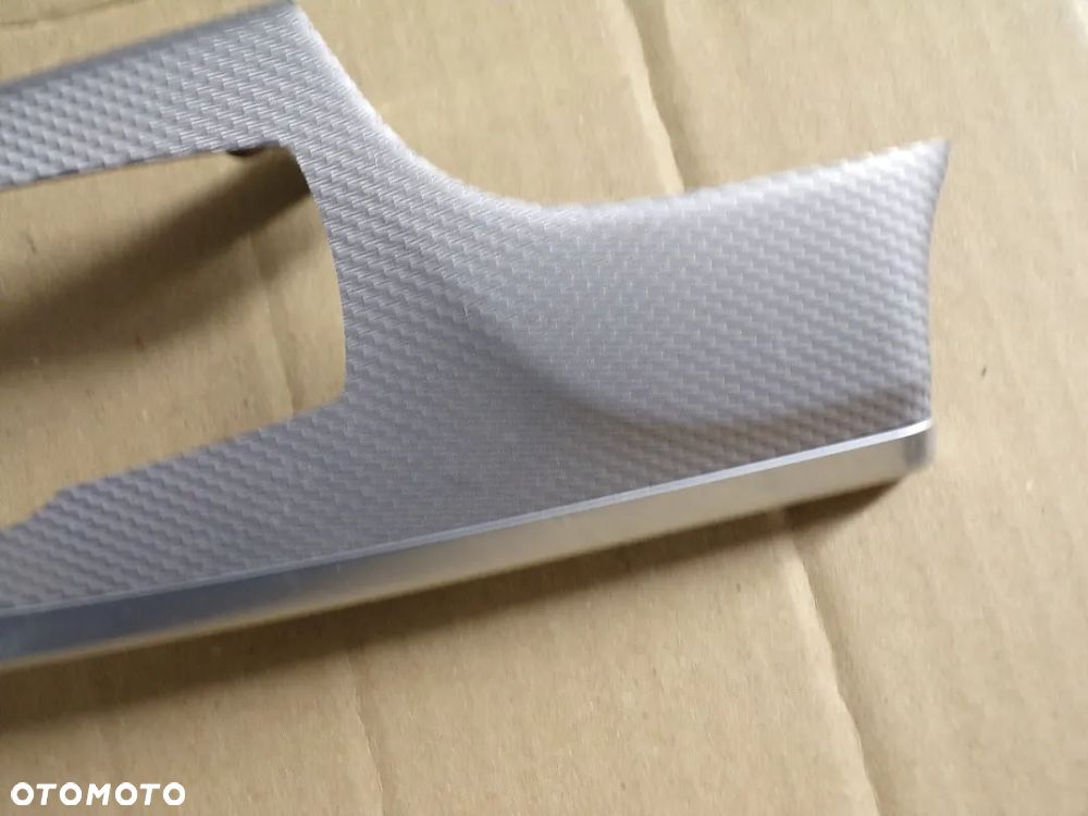 BMW F10 F11 M PAKIET RAMKA DECOR PANEL ŚWIATEŁ 9166644  RAF-AUTO CZĘSCI BMW - 2
