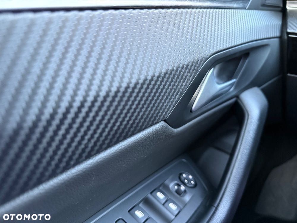 Peugeot 508 BlueHDi 130 EAT8 Active Pack - 32