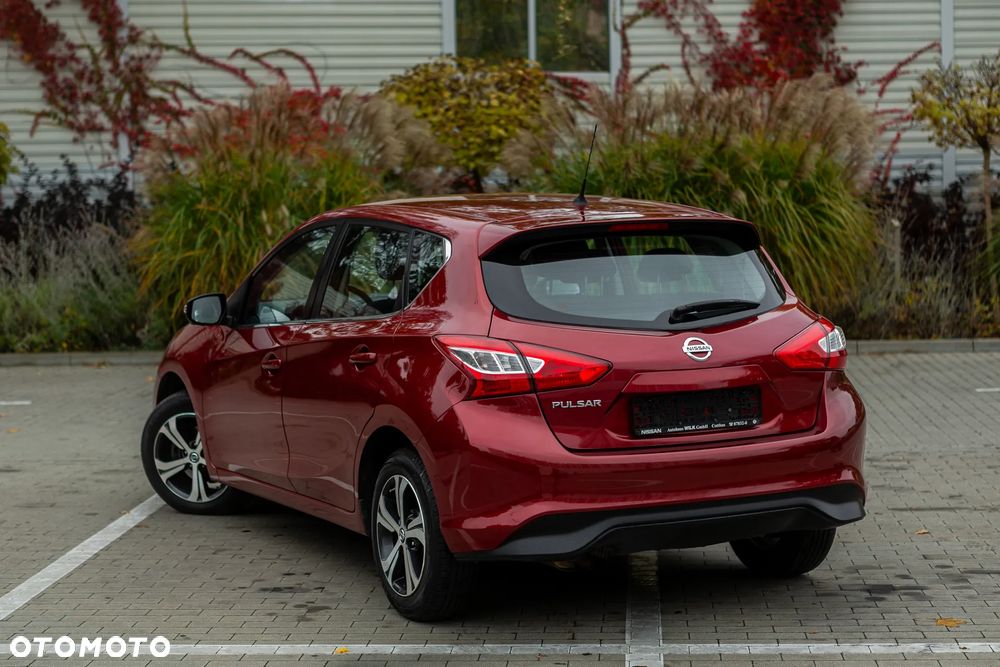 Nissan Pulsar - 12