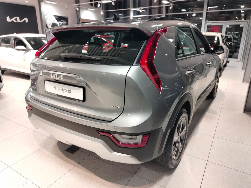 Kia Niro 1.6 GDI Hybrid M - 8