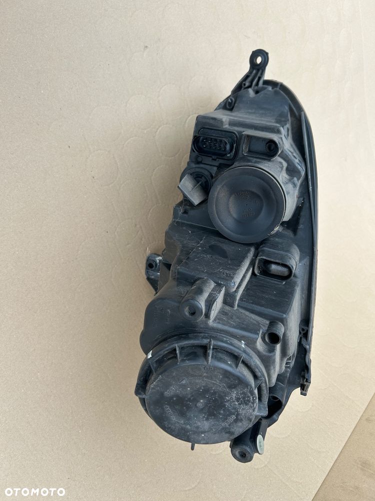 Lampa prawa Hella EUROPA VW GOLF 5 Jetta - 3