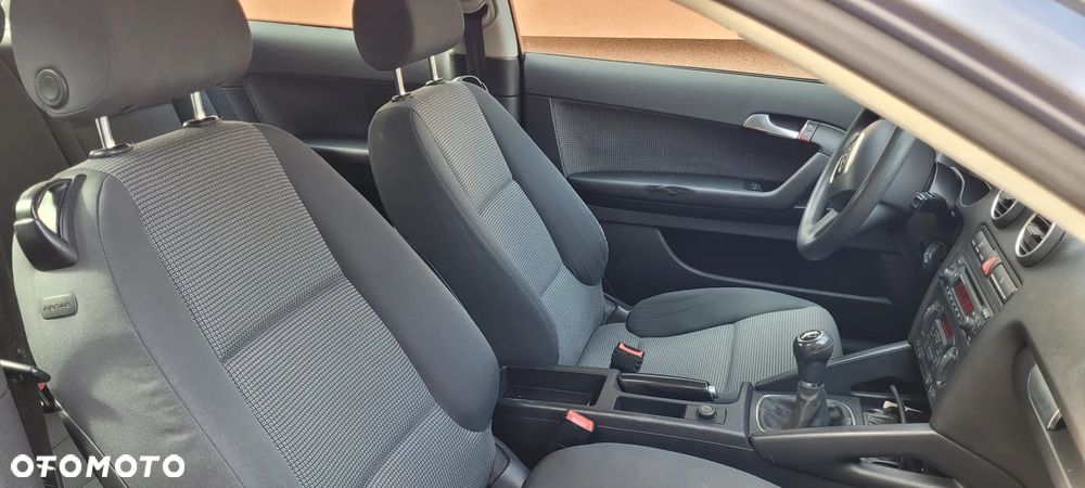 Audi A3 3-drzwiowe 1.9 TDI S Line Sportpaket plus - 3