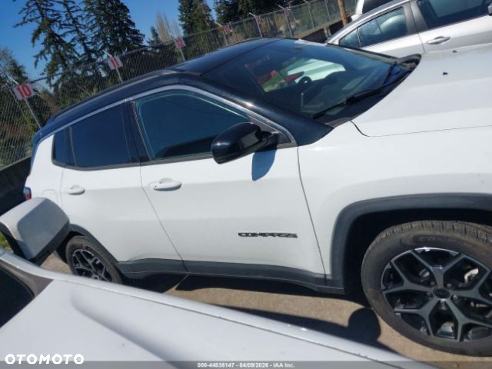 Jeep Compass - 7