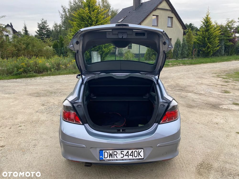 Opel Astra 1.6 Cosmo - 18