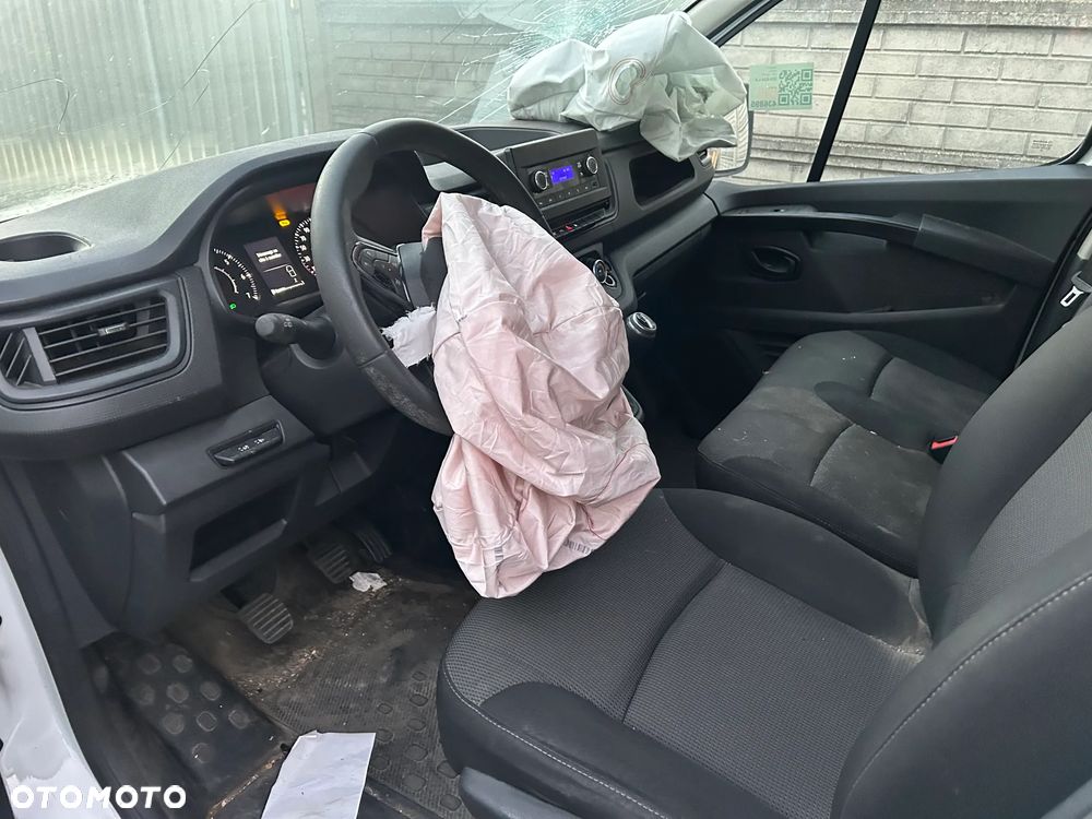 Renault Trafic - 9