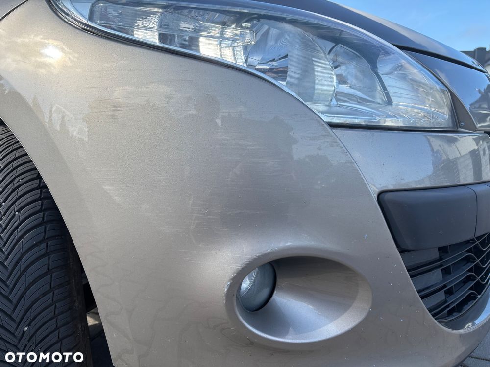 Renault Megane 1.6 16V Dynamique - 10