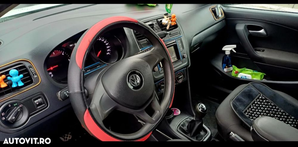 Volkswagen Polo 1.4 TDI (Blue Motion Technology) Comfortline - 10