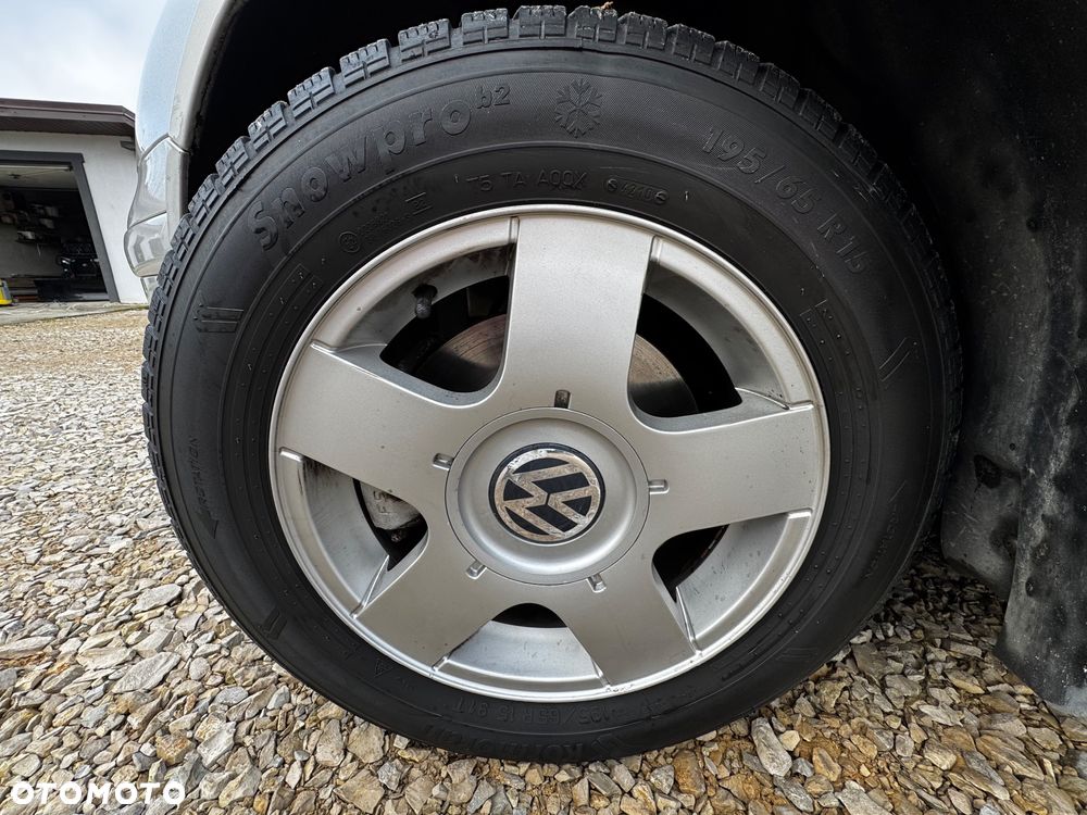 Volkswagen Golf 1.9 TDI Highline - 5