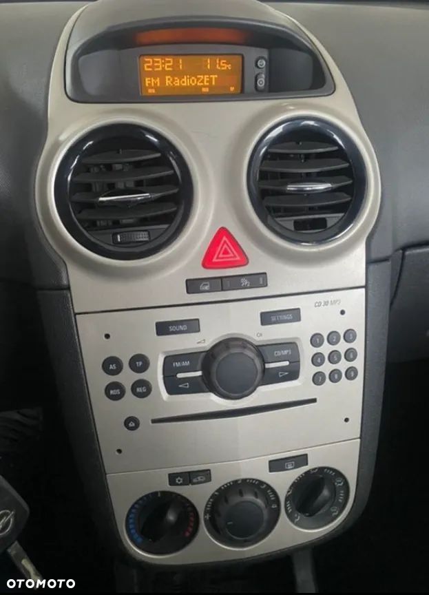 Opel Corsa - 13