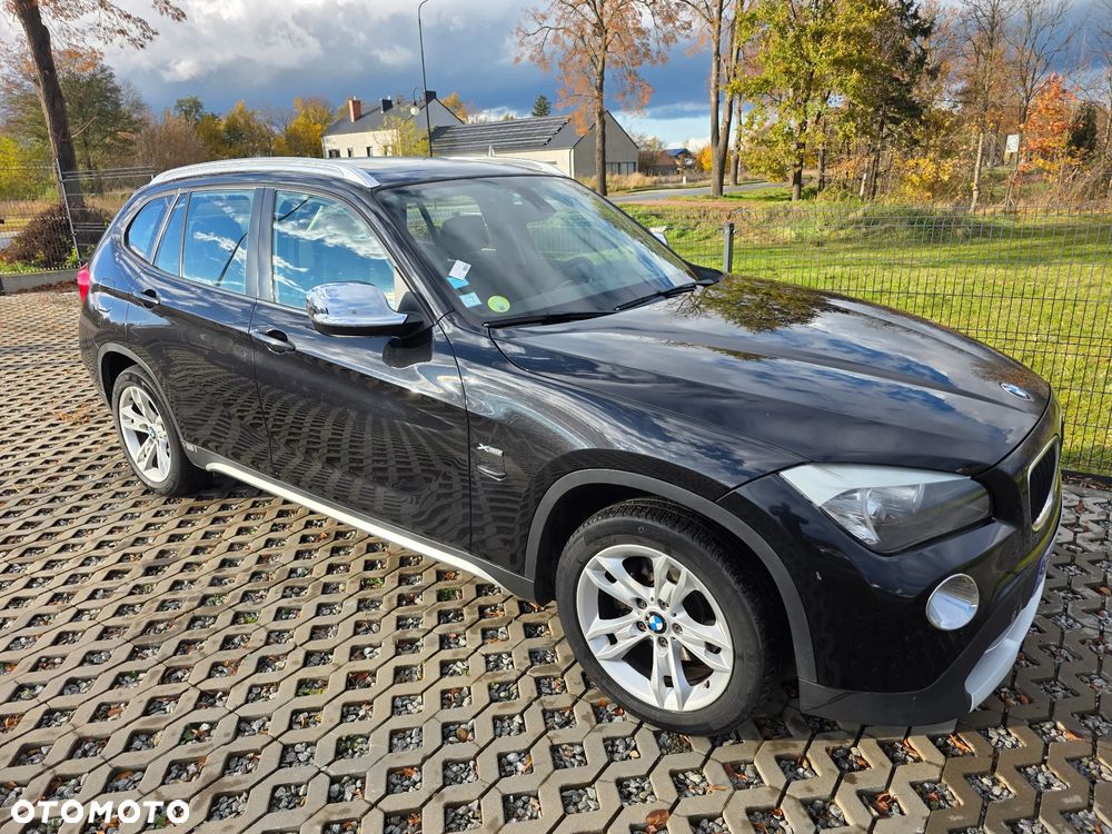 BMW X1 sDrive18d Sport Line - 1