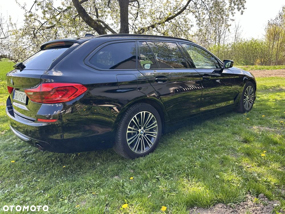 BMW Seria 5 520d xDrive Sport Line - 6