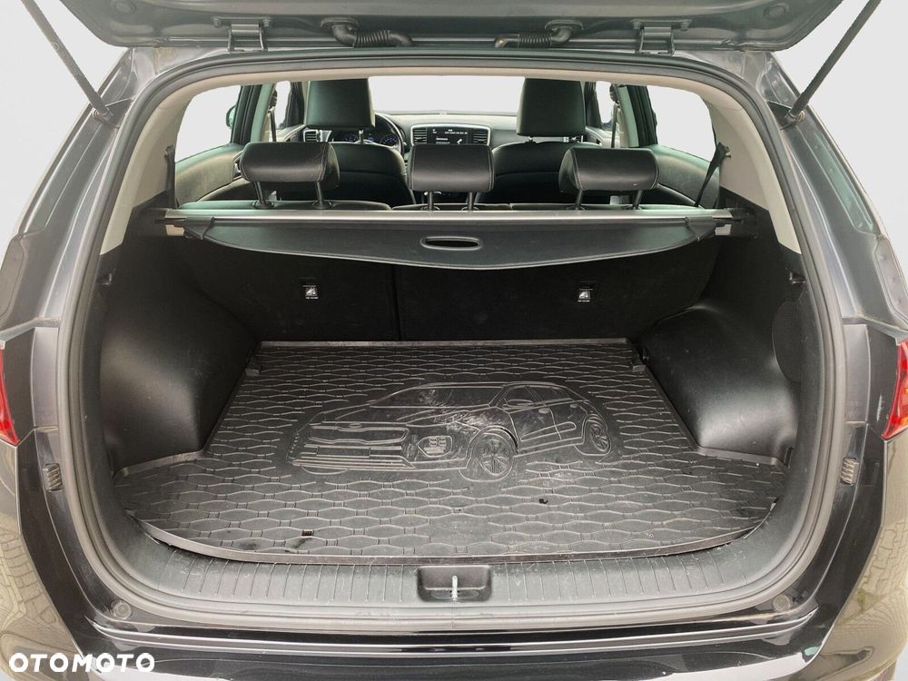 Kia Sportage 1.6 T-GDI L Business Line 4WD DCT - 36