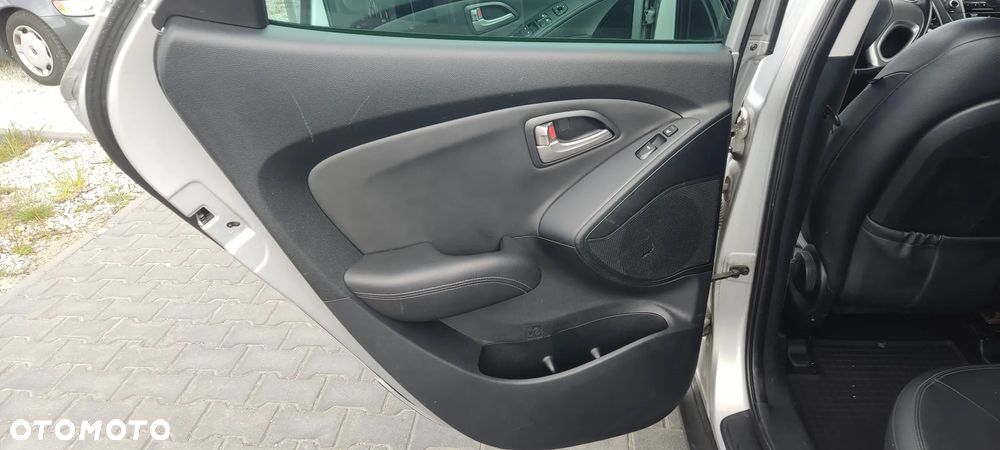 Hyundai ix35 2.0 4WD Premium - 23