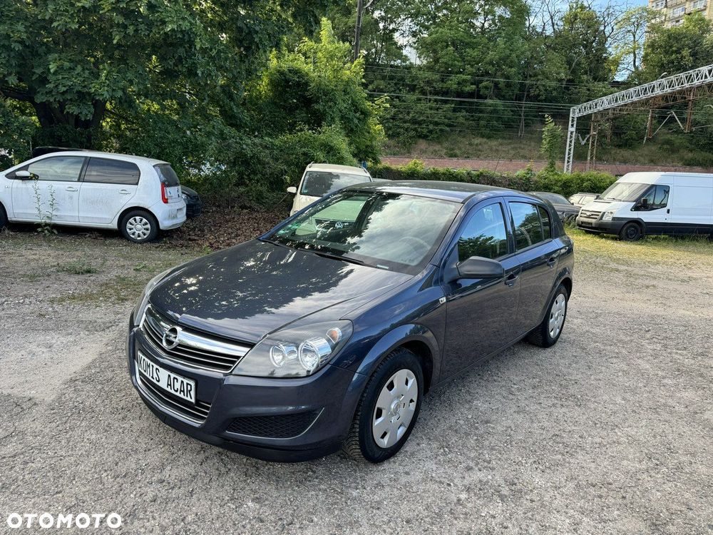 Opel Astra - 35