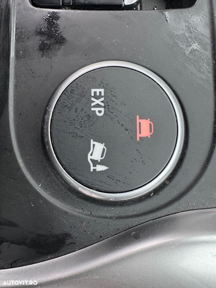 Renault Kadjar ver-tce-edc-gpf-intens - 10